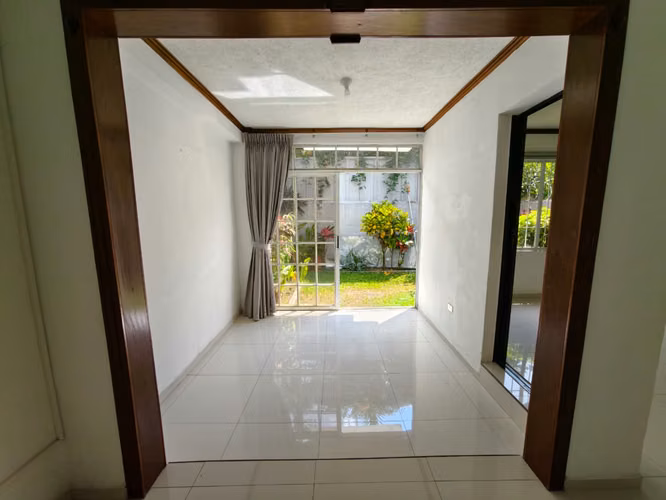CASA EN ALQUILER CERCA DE EMBAJADA AMERICANA