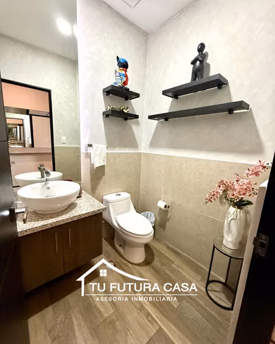 APARTAMENTO EN EL CORAZON DE SAN BENITO ZONA PRIMIUM 160MTS2 3 HAB