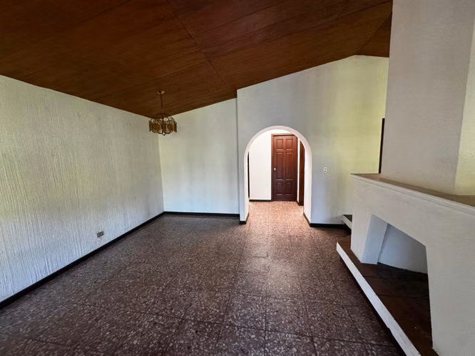 SE ALQUILA CASA QUINTAS DE LAS PILETAS, DE UN NIVEL, 3 habitaciones - Imagen 10