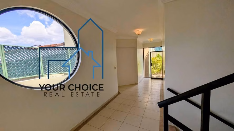 Alquilo Residencia en Col. Maquilishuat - Imagen 6