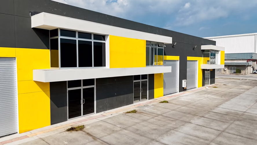 Bodegas Industriales en Venta dentro de complejo en Apopa, San Salvador