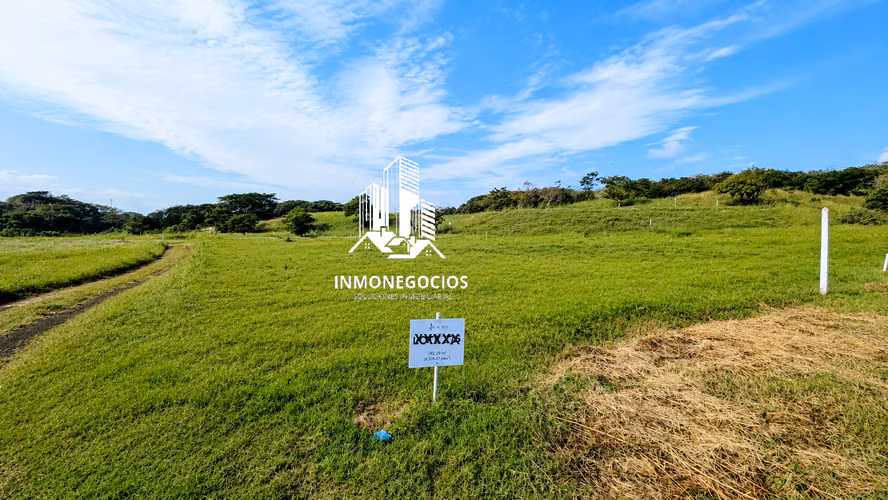 TERRENO EN VENTA EN QUINTAS CAMPESTRES, QUEZALTEPEQUE | 792 M²