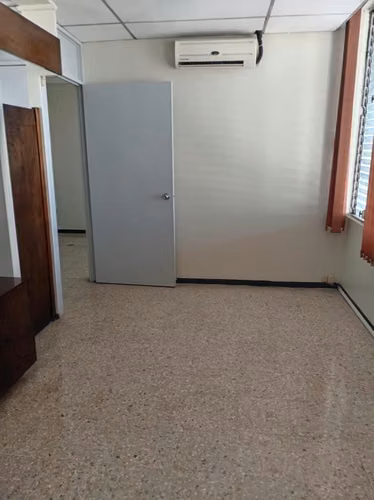 Colonia Medica!! alquiló amplio y bonito local para clínica u oficina, zona Starbucks y H. Ginecólogico
