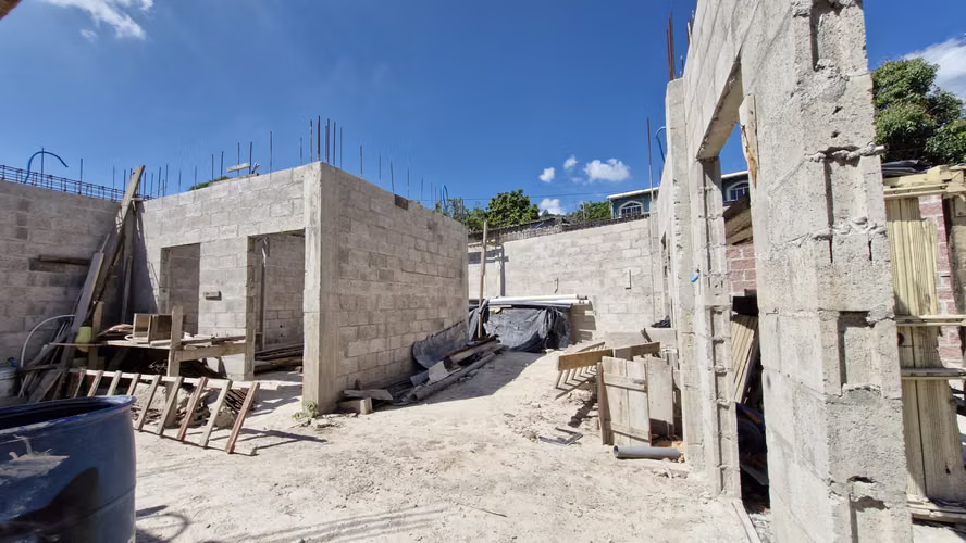 Construcción de Casas, Estructuras y Dirección Profesional de Obra