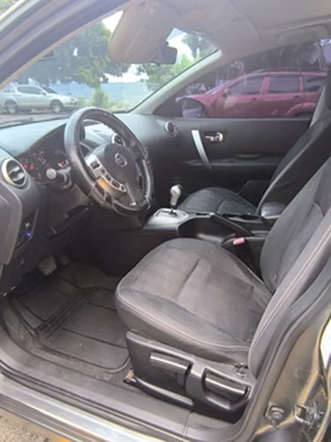 Nissan Qashqai +2, Motor 2.0