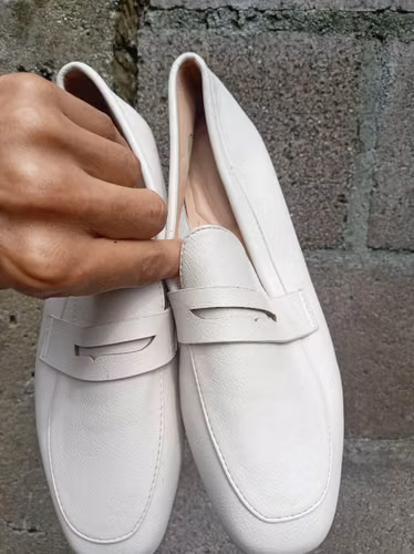 Zapatos Mocasines Blancos Talla 9 · Cómodos · Como nuevos · $10 · Entrega sin costo en todo San Salvador