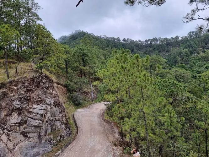 HAGO VIAJES TURÍSTICOS EN 4×4 A LUGARES ATRACTIVOSGARES