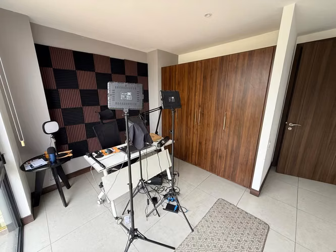 VENTA O ALQUILER APARTAMENTO DE 3 HABITACIONES CON TERRAZA TORRES DEL BOSQUE, SAN BENITO