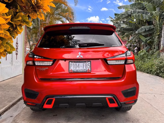 Mitsubishi Outlander Sport 2021 Black Edition