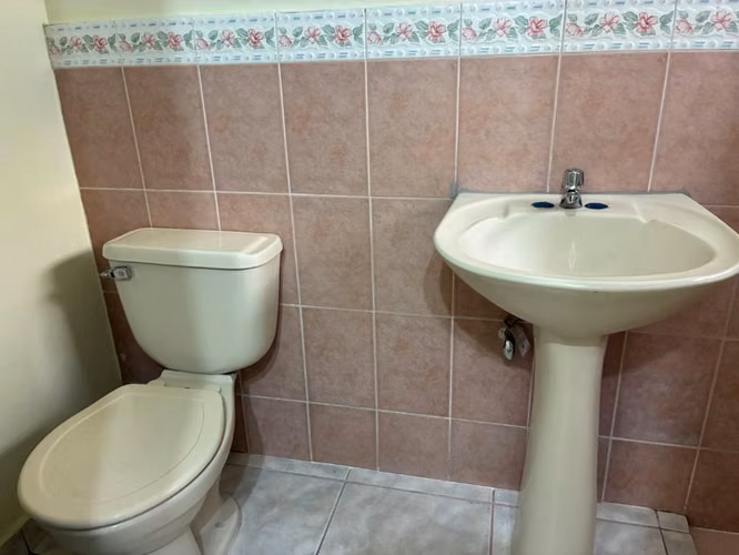 ALQUILER DE CASA EN RESIDENCIAL BRISAS DE SAN FRANCISCO - Imagen 2