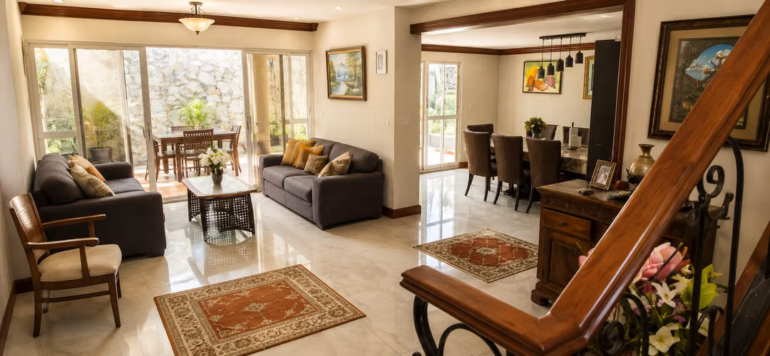 ALQUILER CASA AMUEBLADA DE 4 HABITACIONES EN RESIDENCIAL SAUSALITO COLONIA ESCALON