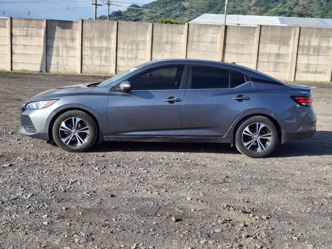 NISSAN SENTRA SV 2022