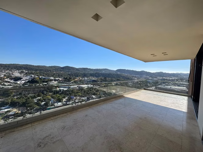 ALQUILER APARTAMENTO DE LUJO DE 3 HABITACIONES CON AMPLIA TERRAZA EL PEDREGAL, SAN BENITO