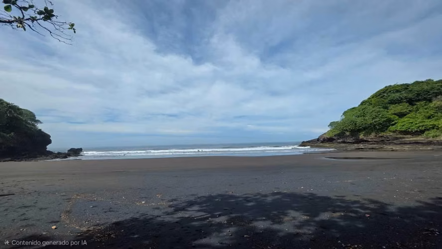 Venta de Terreno con Espectacular Vista al Mar en Playa Shalpa