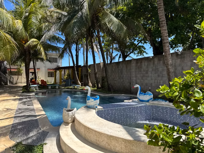  VENTA | RANCHO DE PLAYA FRENTE AL MAR  Costa del Sol