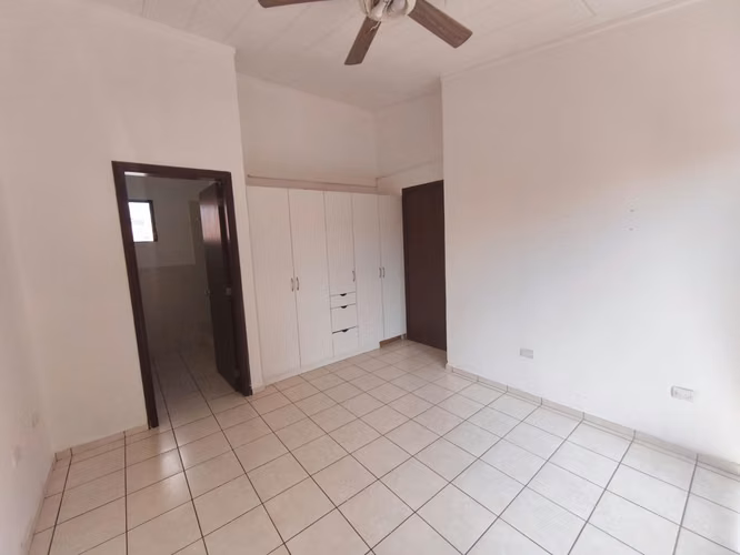 MIRAMAR ALQUILER CASA $1,150 PRIVADO