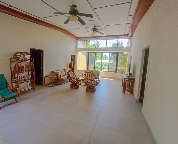 ¡¡PRECIOSA CASA DE PLAYA EN VENTA COSTA DEL SOL!!