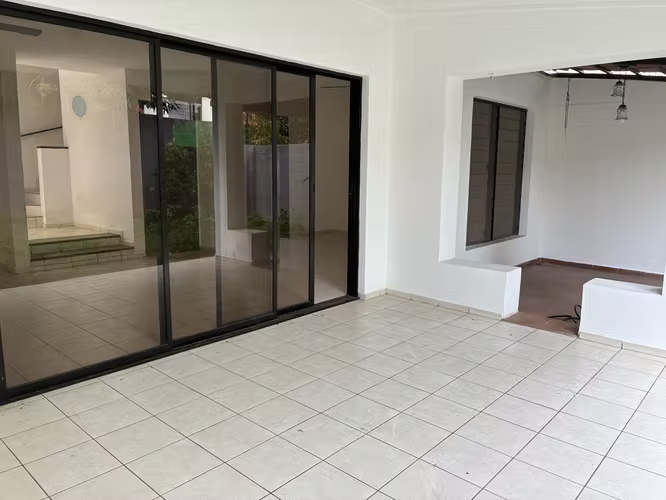VENTA DE CASA EN RESiDENCIAL MIRAMAR,  San Jose Villanueva