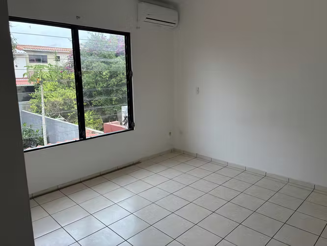 VENTA DE CASA EN RESiDENCIAL MIRAMAR,  San Jose Villanueva