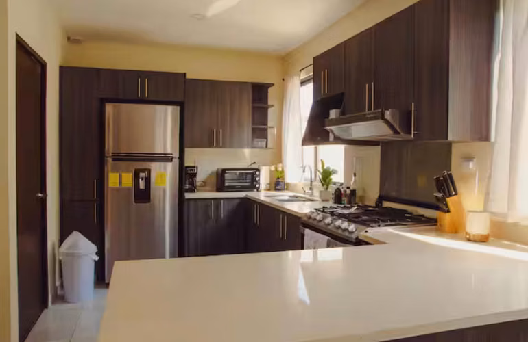 VENTA DE CASA EN RESIDENCIAL LAS PÉRGOLA, Zaragoza, La Libertad.