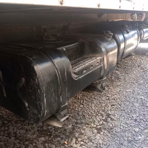 Nissan UD 1988 - 8 Toneladas - Furgón 24 Pies - Listo para Trabajar