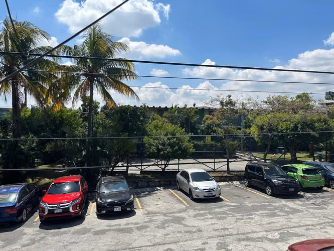 Alquiler apartamento Condominio Residencial Satélite,zona Miralvalle,S.S.
