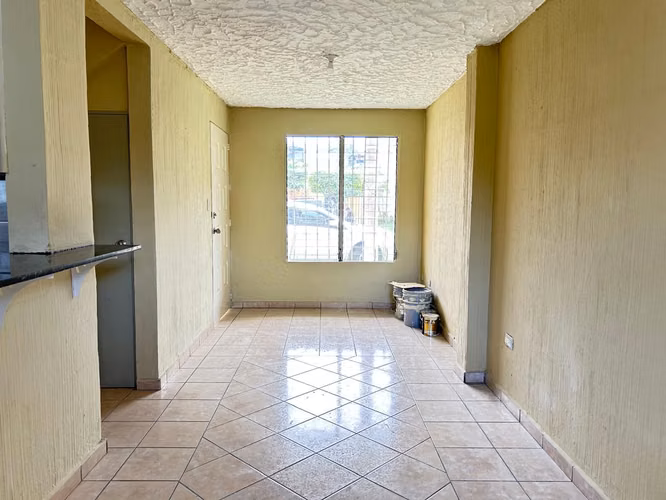Alquiler casa Residencial Estocolmo , zona Miralvallle, S.S. - Imagen 2