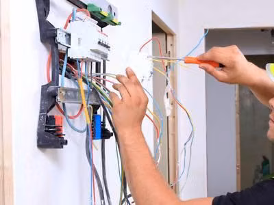 Servicio de electricista Residencial experto en mantenimiento Reparaciones y servicios nuevos
