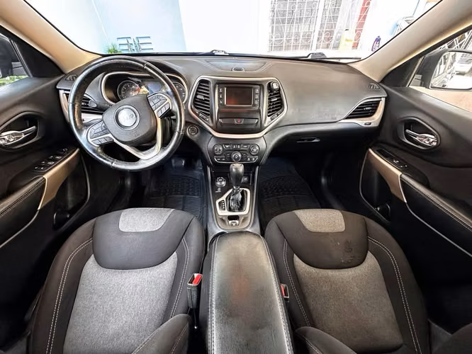 Jeep Cherokee 2018