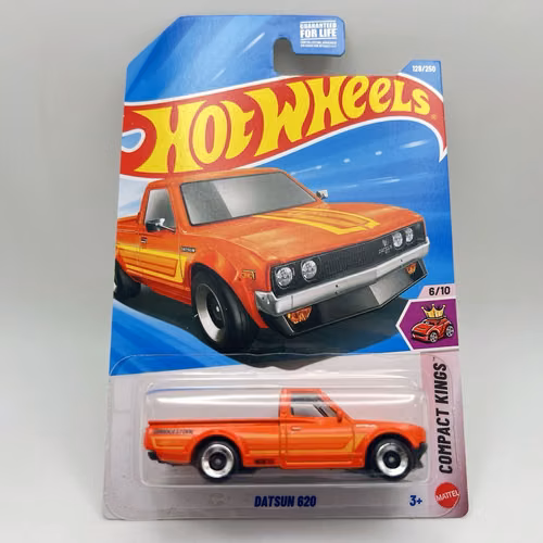 Hot Wheels Datsun 620.