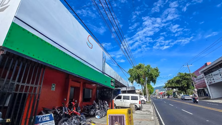 PROPIEDAD COMERCIAL EN VENTA ZONA 29 Calle