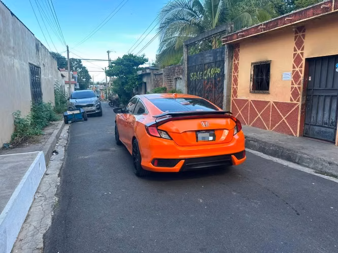Honda Civic, 2016
