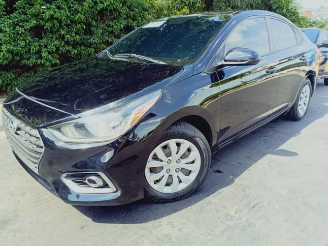 Hyundai Accent 2022 motor 1.6 ECO automática secuencial ATF