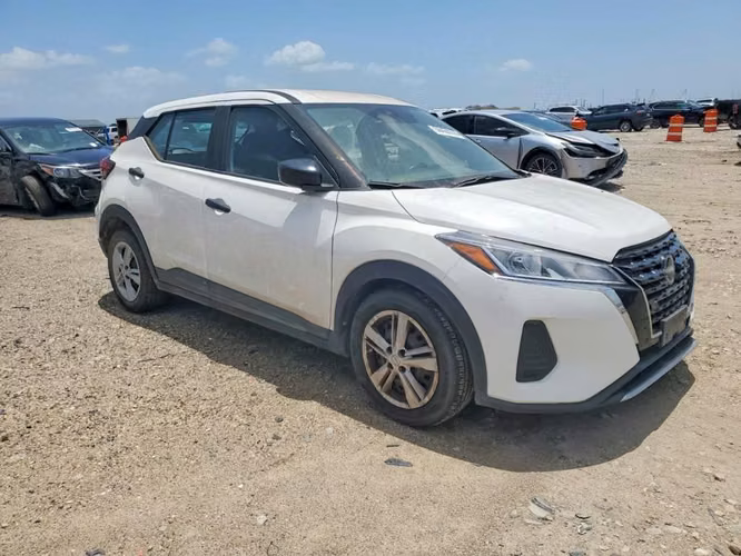 NISSAN KICKS S 2022