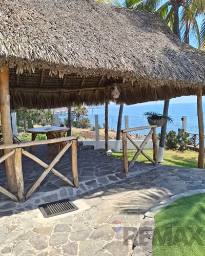 VENTA $1, CASA DE  PLAYA EL PALMARCITO  EL PARAISO EN El SALVADOR