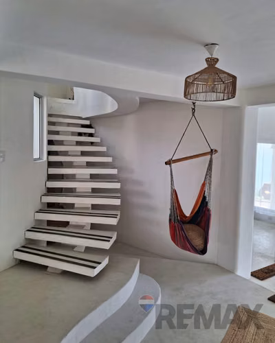 VENTA $1, CASA DE  PLAYA EL PALMARCITO  EL PARAISO EN El SALVADOR