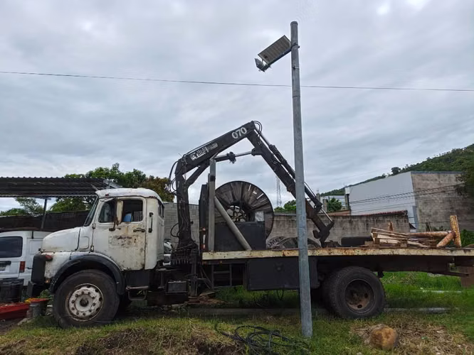 Grua articulada