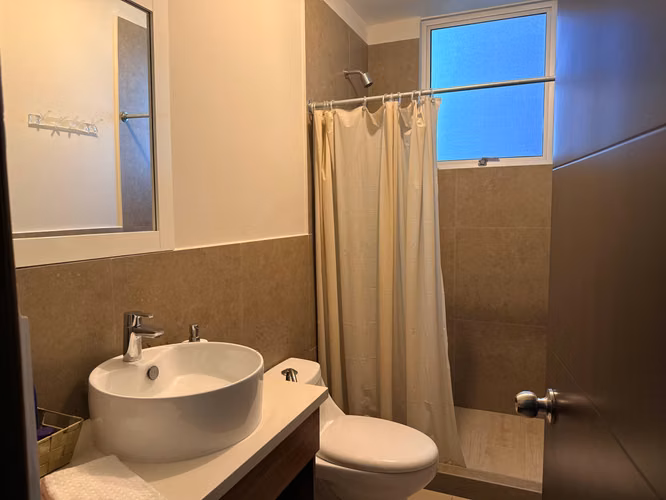 APARTAMENTO en TORRE SPAZIO (Col. Escalon)