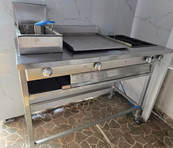 Cocina de acero inoxidable