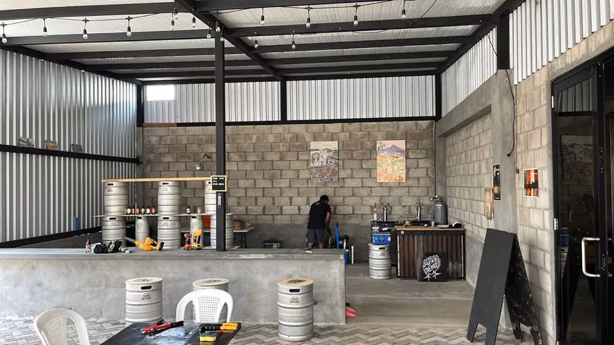Ofibodega en Alquiler Urbanización El Trebol, Santa Ana