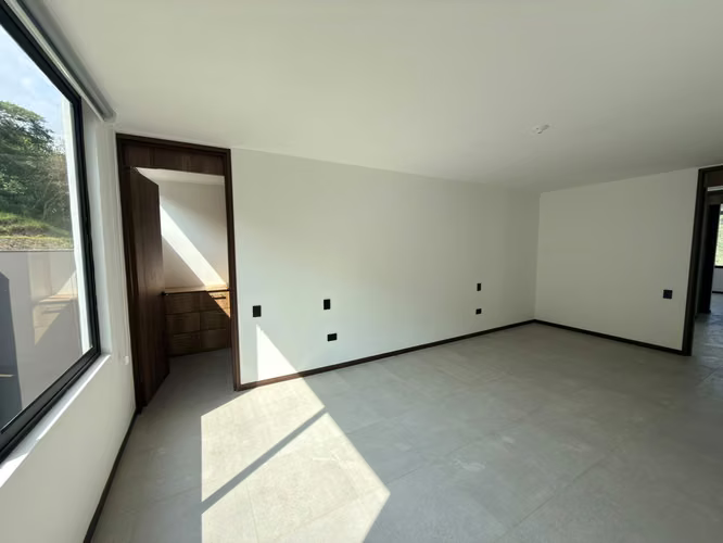 SE ALQUILA CASA DEL BOSQUE NUEVO CUSCATLAN, NUEVA A ESTRENAR