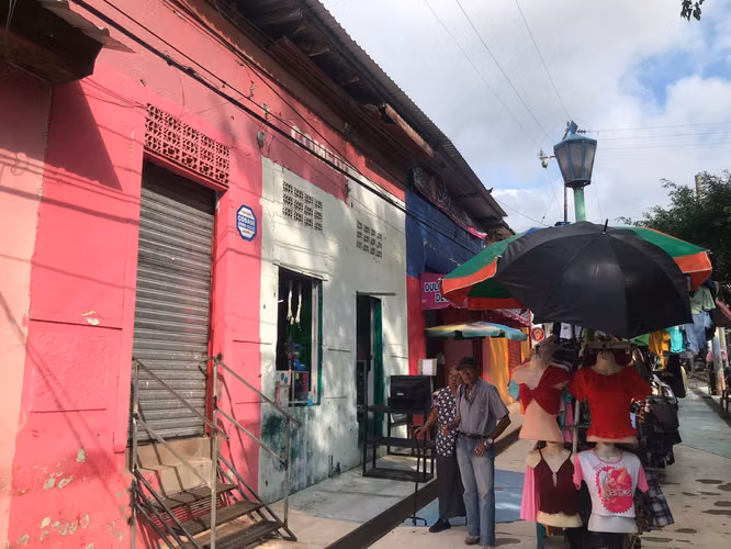 Local comercial en el perto de la libertad - Imagen 3