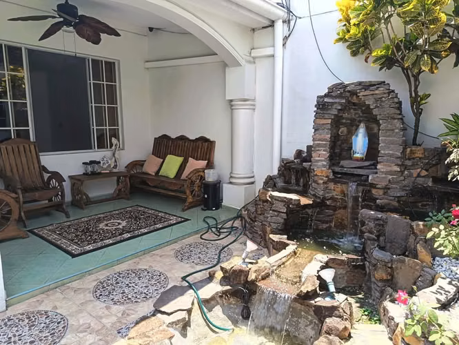 CASA EN ALQUILER MADRE SELVA SANTA ELENA (CONTIGUO A EMBAJADA AMERICANA)