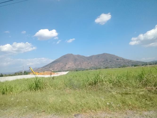 SE VENDE TERRENO  1 Mz. EN NEJAPA ZONA  HACIENDA MAPILAPA - Imagen 3