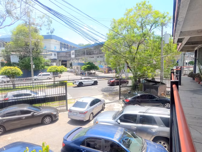 VENDO O ALQUILO APTO. CONDOMINIO LOS HEROES 2° NIVEL. SAN SALVADOR