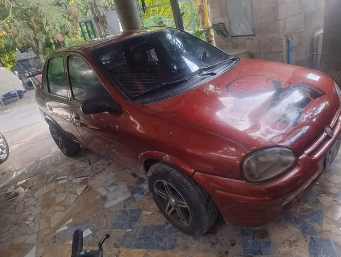 Venta , Chevrolet Monza año 2000, negociable