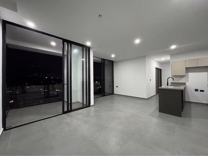 APARTAMENTO EN VENTA EN SAN BENITO DE 3 HABITACIONES DE 109 METROS