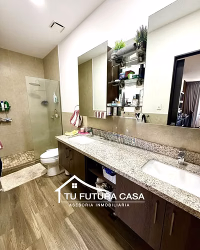 APARTAMENTO EN VENTA EN SAN BENITO DE 3 HABITACIONES Y 160 METROS