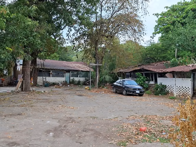 TERRENO EN BARRIO LA MERCED EN USULUTAN - Imagen 7