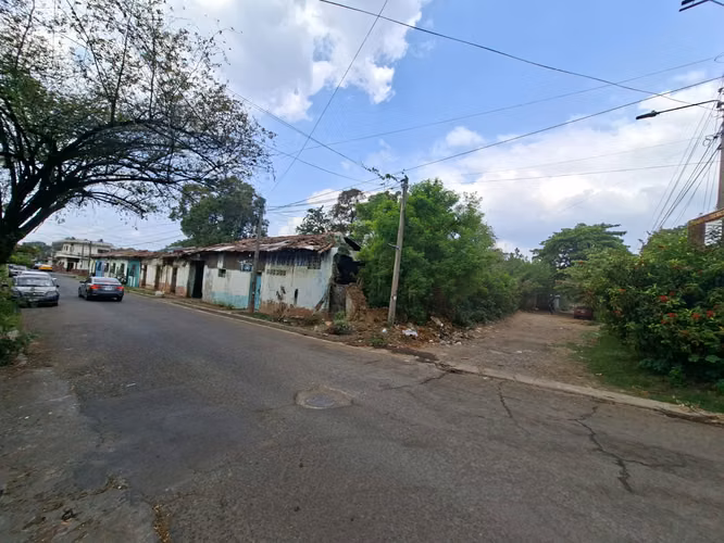 TERRENO EN BARRIO LA MERCED EN USULUTAN - Imagen 9
